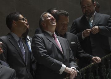 México sube su previsión de crecimiento por la “menor incertidumbre” en EE UU México sube su previsión de crecimiento por la “menor incertidumbre” en EE UU