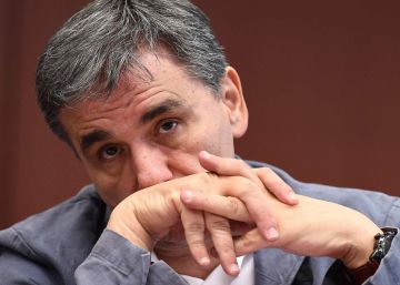 El FMI exige detalles del alivio de la deuda griega para participar en el rescate