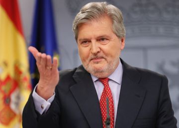 El Gobierno aprueba la comisión de seguimiento de la devolución exprés de las cláusulas suelo El Gobierno aprueba la comisión de seguimiento de la devolución exprés de las cláusulas suelo