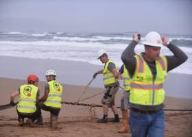 Bilbao se ‘enchufa’ al megacable submarino que unirá Europa y EEUU