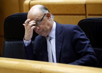 El Gobierno subirá el techo de gasto después de tres años seguidos de bajadas El Gobierno subirá el techo de gasto después de tres años seguidos de bajadas