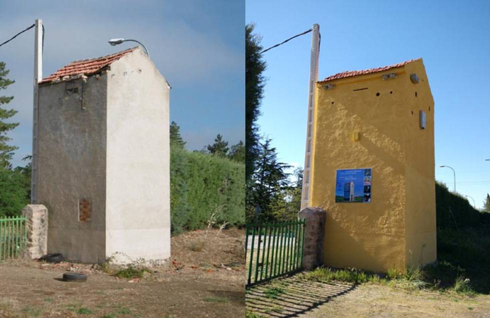 Una de las casetas antes (izquierda) y después de la restauración.