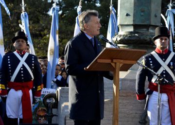 Argentina atrai quatro vezes mais dólares ao mercado do que à produção