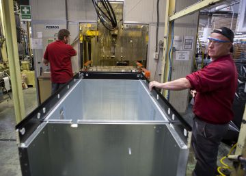 Las empresas españolas aumentan su inversión el triple que las de la zona euro Las empresas españolas aumentan su inversión el triple que las de la zona euro