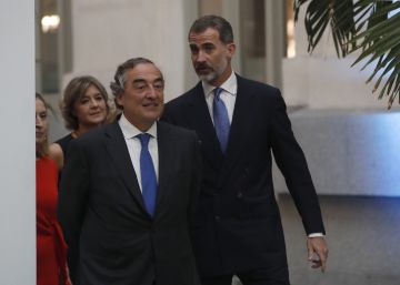 El Rey llama a intensificar esfuerzos contra el desempleo en el aniversario de CEOE El Rey llama a intensificar esfuerzos contra el desempleo en el aniversario de CEOE