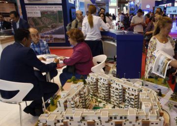 La mitad de los compradores carece de ahorros previos para comprar vivienda La mitad de los compradores carece de ahorros previos para comprar vivienda