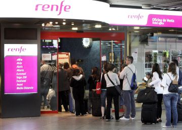 Renfe elimina sus teléfonos 902 pero no opta por números gratuitos de atención Renfe elimina sus teléfonos 902 pero no opta por números gratuitos de atención