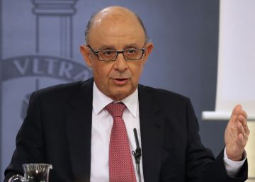 Los funcionarios empezarán a recuperar algo de poder adquisitivo a final de año Los funcionarios empezarán a recuperar algo de poder adquisitivo a final de año