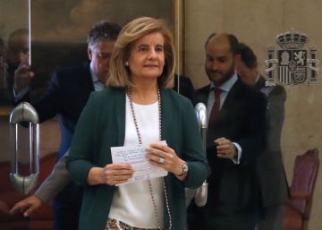 Empleo busca salvar la ayuda a parados del Prepara tras un fallo del Constitucional Empleo busca salvar la ayuda a parados del Prepara tras un fallo del Constitucional