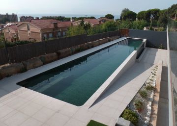 Piscinas privadas a la última