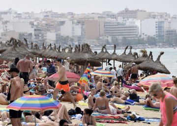 Londres intenta frenar el fenomen de les ‘falses indigestions’ dels turistes britànics a Espanya