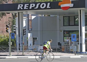 La caída del precio de la energía mitiga las fuertes subidas del turismo en el IPC La caída del precio de la energía mitiga las fuertes subidas del turismo en el IPC