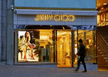 Michael Kors compra a grife de luxo Jimmy Choo por 3,67 bilhões de reais Michael Kors compra a grife de luxo Jimmy Choo por 3,67 bilhões de reais