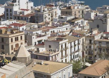 El Gobierno balear espera limitar por zonas el alquiler turístico en las islas tras el verano El Gobierno balear espera limitar por zonas el alquiler turístico en las islas tras el verano