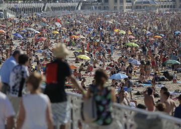 España apunta a otro año récord de visitantes, con un aumento del 11,6% hasta junio España apunta a otro año récord de visitantes, con un aumento del 11,6% hasta junio