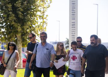 Los vigilantes de El Prat estudian la convocatoria de nuevas huelgas Los vigilantes de El Prat estudian la convocatoria de nuevas huelgas