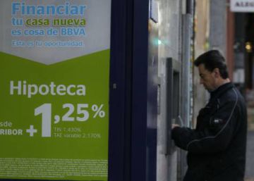 La firma de hipotecas subió un 16,5% en junio alentada por la guerra de precios de las entidades La firma de hipotecas subió un 16,5% en junio alentada por la guerra de precios de las entidades