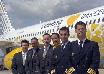 Vueling busca pilotos para cubrir sus rutas en 2018