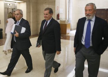 Los sindicatos de Aena y Enaire no logran un acuerdo con Fomento y aplazan la huelga a octubre