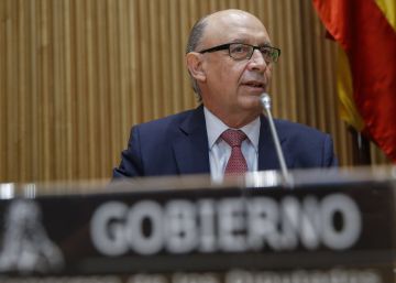 El tirón de la recaudación por impuestos acerca el cumplimiento del déficit público El tirón de la recaudación por impuestos acerca el cumplimiento del déficit público