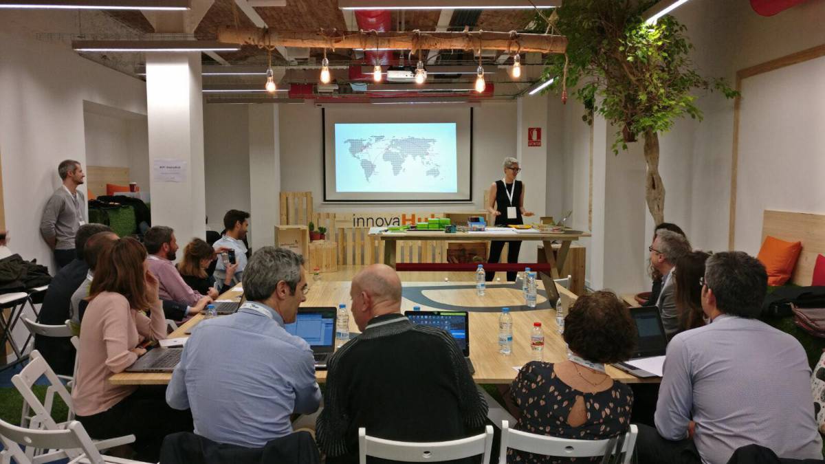 Desayuno tecnológico en el InnovaHub de GNF.