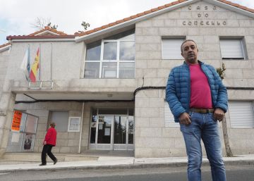 Os Blancos, el pueblo que se ha convertido en la pesadilla de los proveedores Os Blancos, el pueblo que se ha convertido en la pesadilla de los proveedores