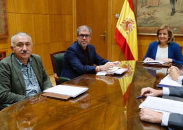 Empleo pacta el complemento salarial a jóvenes con los agentes sociales