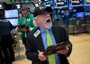 Wall Street despide un año de euforia inesperada y de récords encadenados