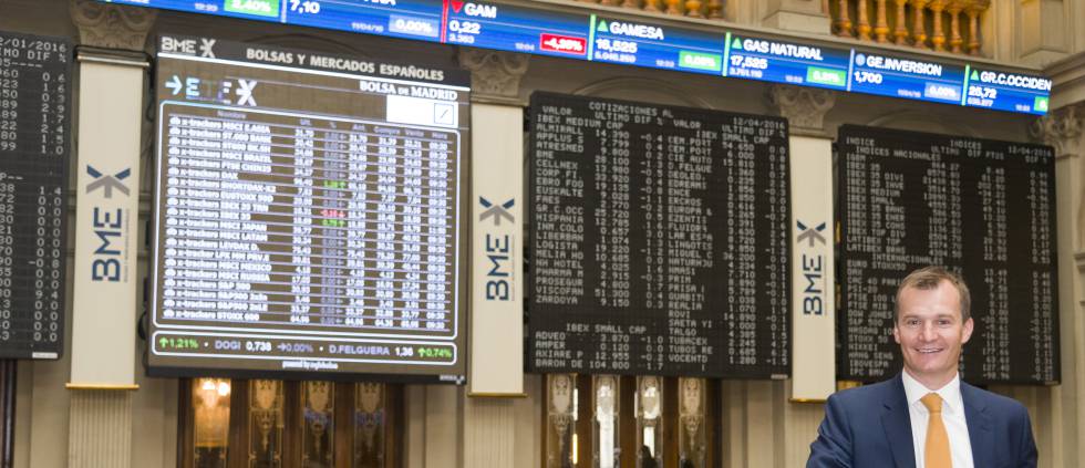 El consejero delegado de MásMóvil, Meinrad Spenger, en la Bolsa de Madrid.