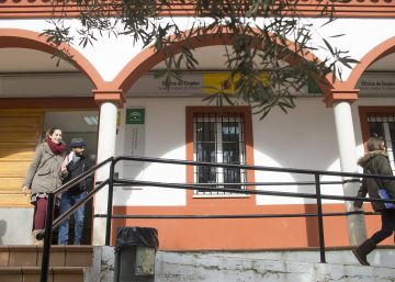 El complemento salarial a jóvenes encalla en el trámite parlamentario
