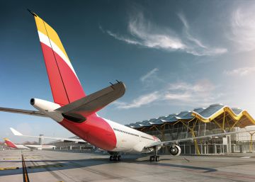 Iberia extenderá su tarifa más barata por viajar sin maleta a todos los vuelos de largo radio