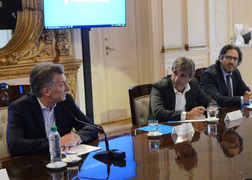 Enquanto Brasil é advertido por atrasar reformas, Argentina sofre com a inflação