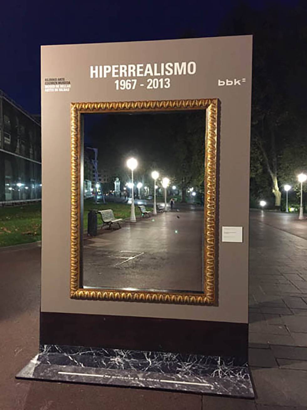 Las obras de arte también necesitan anunciarse
