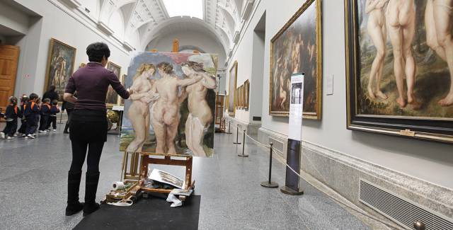 Las obras de arte también necesitan anunciarse