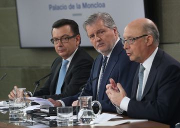 El Gobierno aprueba unos Presupuestos con más gastos y menos impuestos en víspera electoral