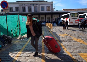 Hace tres años que el tren no llega a Granada: las obras del AVE que no acaban nunca