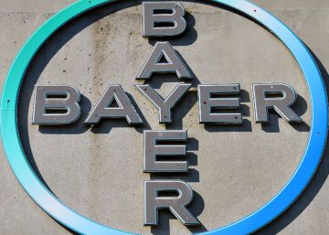 Bayer suprimirá la marca Monsanto tras comprarla por 53.373 millones