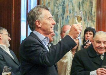 Argentina acerta com FMI um resgate de 50 bilhões de dólares