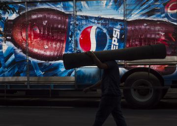 Pepsi sigue los pasos de Coca-Cola y cierra un centro de distribución en México por la violencia