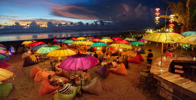 La playa de Seminyak (Bali)