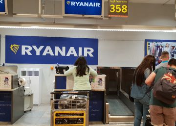La huelga de Ryanair amenaza con derivar en un caos por la falta de servicios mínimos