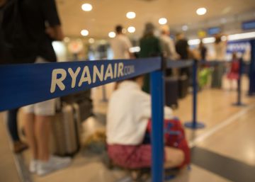 Ryanair tendrá que garantizar hasta el 59% de los vuelos y el 100% a las islas