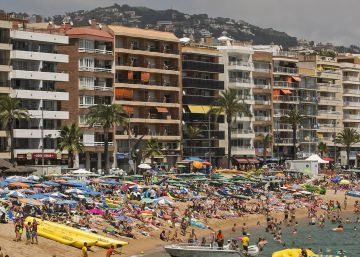Las pernoctaciones hoteleras bajan un 1,2% en junio, hasta los 36,1 millones