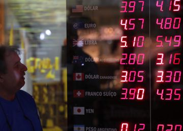 Dólar volta a subir em reação a nova pesquisa eleitoral