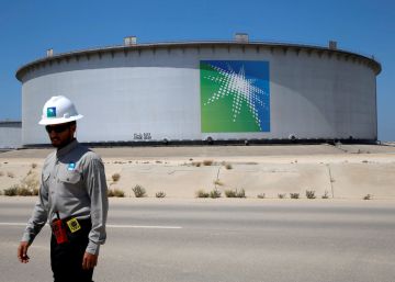 Arabia Saudí cancela la mayor salida a Bolsa de la historia, la del gigante petrolero Aramco