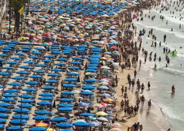 El Gobierno teme un estancamiento del turismo ante el frenazo de los principales mercados