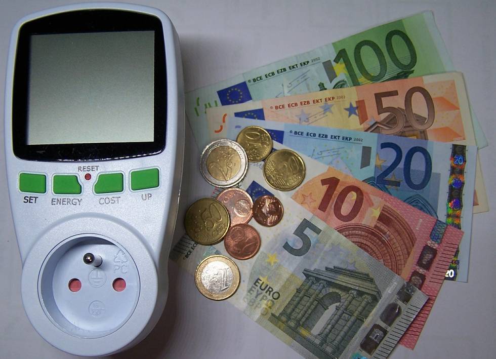 Más de 1,7 millones de beneficiarios, al borde de quedarse sin el bono social eléctrico