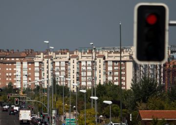 Sánchez planea medidas “coercitivas” contra los dueños de viviendas vacías