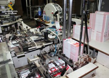 Desmanteladas en Sevilla y Toledo cuatro fábricas secretas de tabaco que producían 34.000 cajetillas por hora
