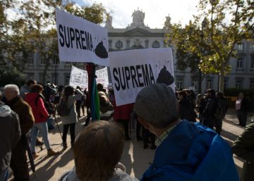 Las asociaciones de consumidores temen que los bancos trasladen el impuesto a las hipotecas